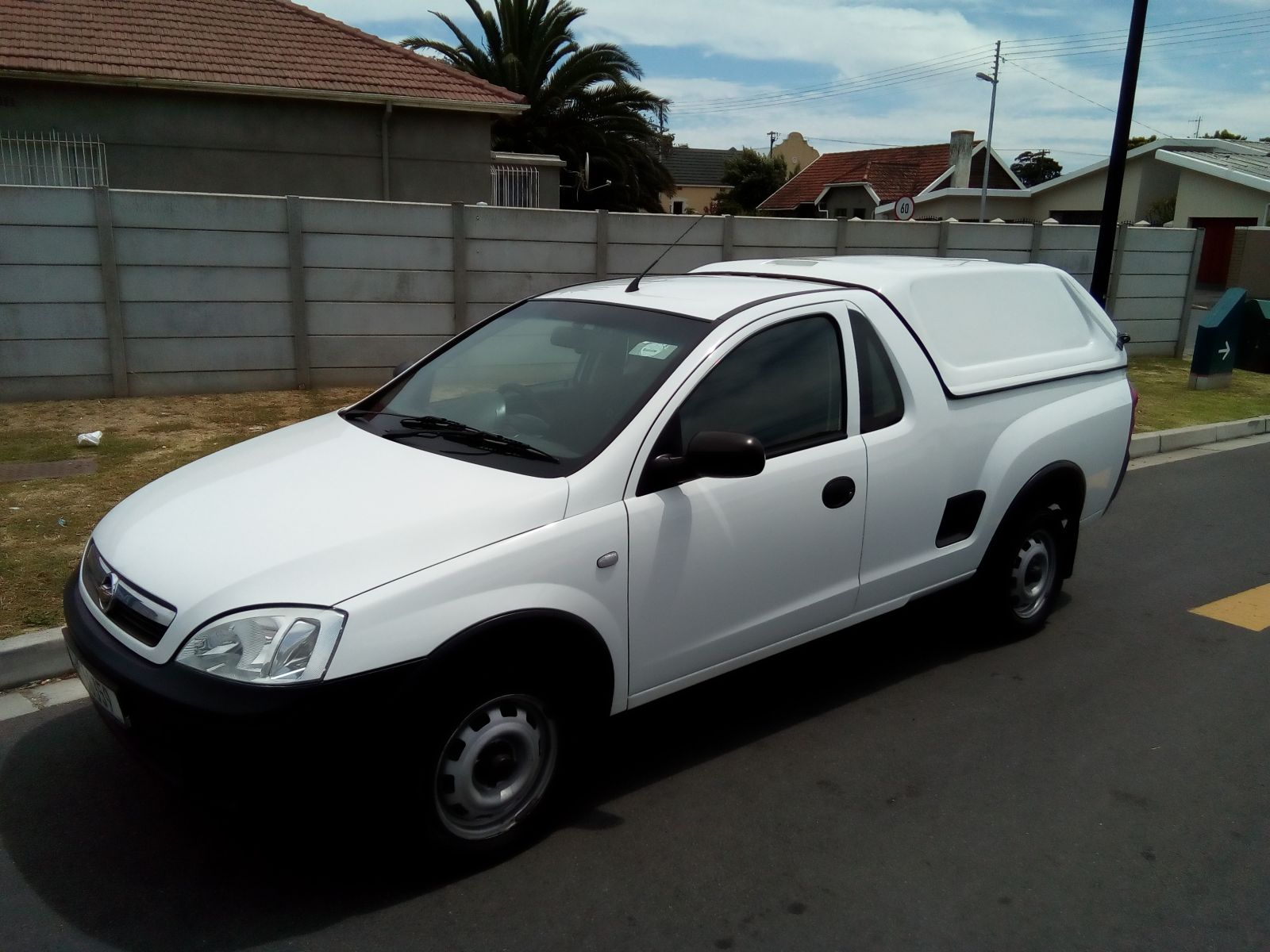 CORSA UTILITY CORSA UTILITY 1.4 A C P U S C Specifications
