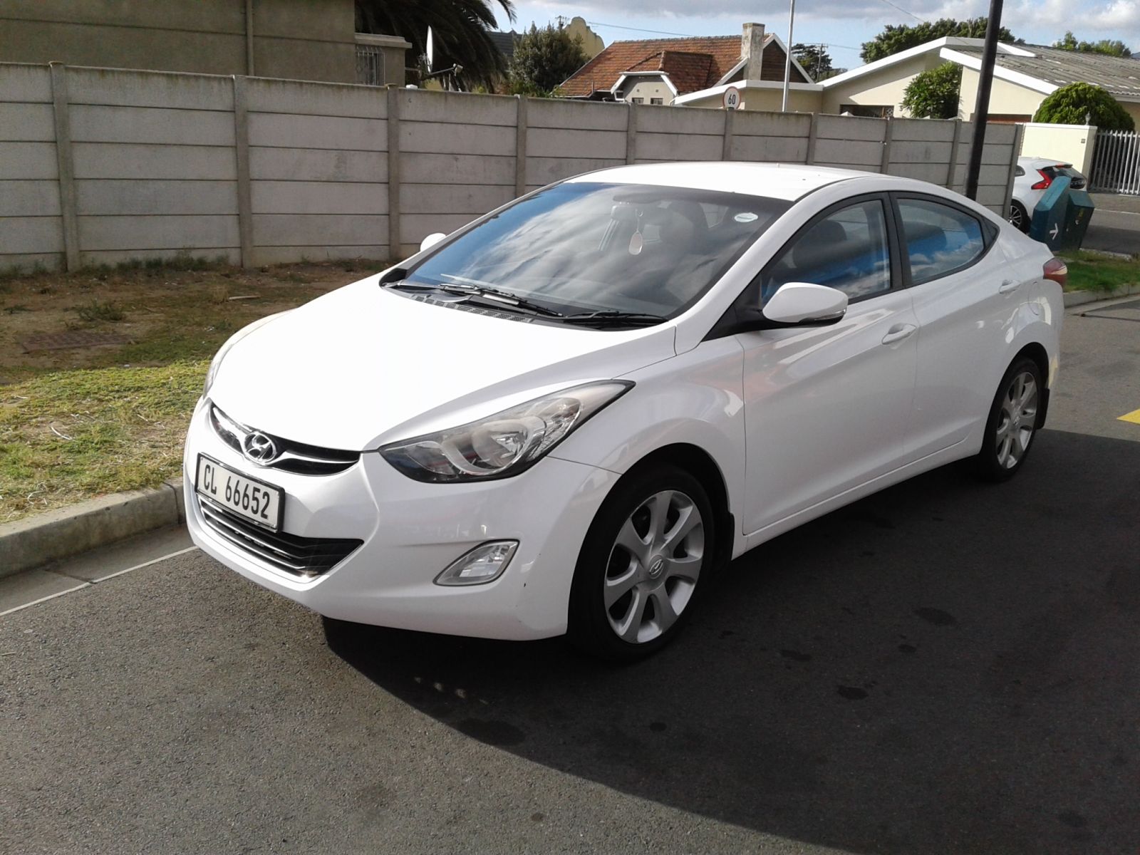 ELANTRA ELANTRA 1.8 GLS/EXECUTIVE Specifications