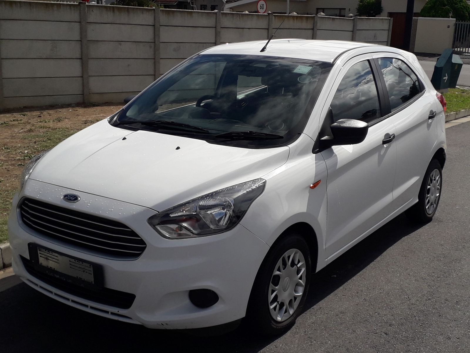 FIGO FIGO 1.5 TDCi AMBIENTE (5DR) Specifications