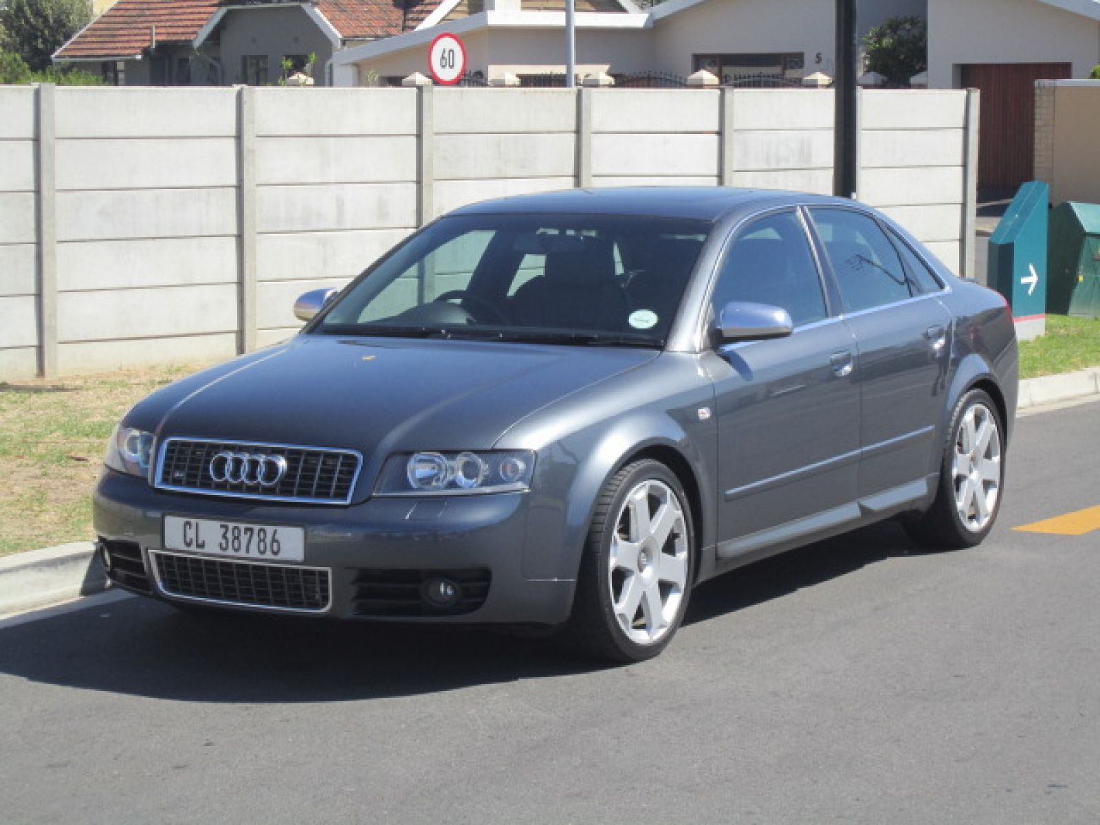 Audi A4 (B6) S4 4.2 Quattro specs, dimensions